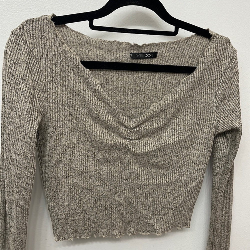 Cute crop top for girls